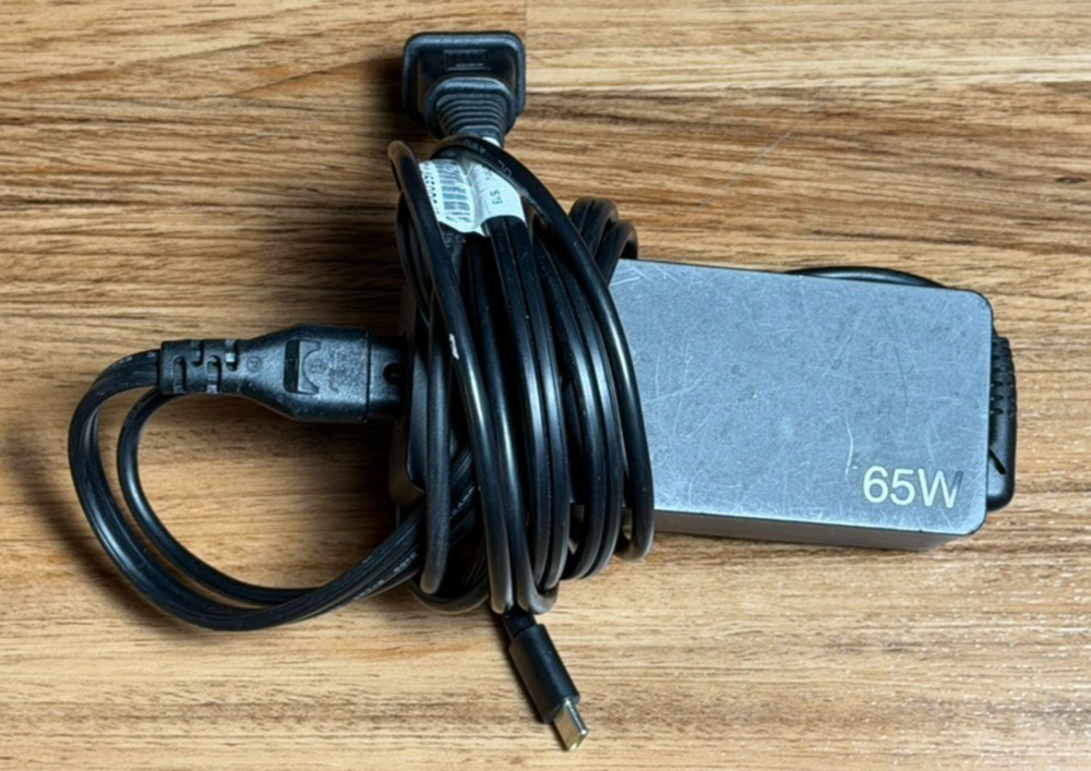 Genuine LENOVO AC Adapter Charger OEM - 65W SA10R16875 02DL129 ADLX65YCC2D